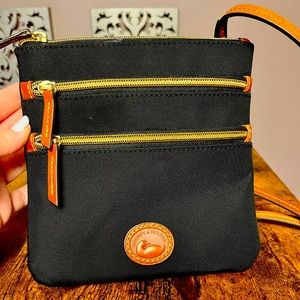 Dooney and Bourke crossbody bag